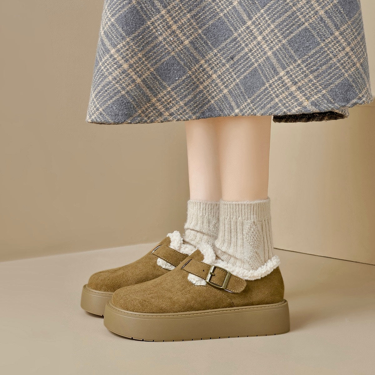 EaseLane women's fleece-lined platform Mary Jane shoes – olive shoes worn from the side