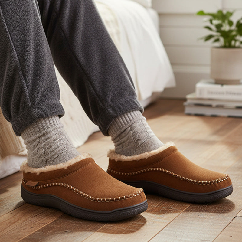 Men's wide fit, arch support, cushioned comfort slippers with warm comfort