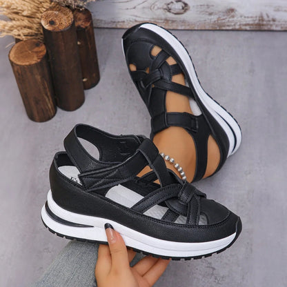 Women's wide fit walking sandals in Black product view